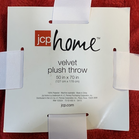 Velvet Plush Throw - Picture 3 of 3